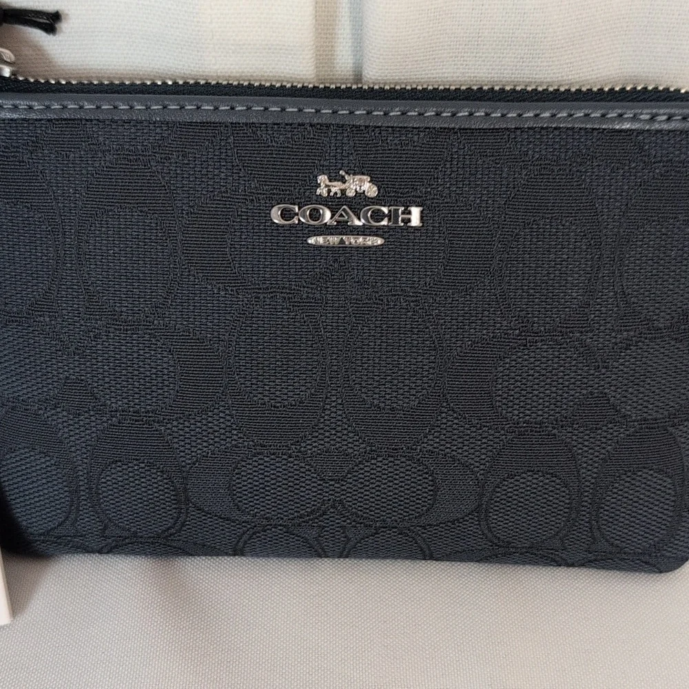 Not For Sale Coach - Picture 5 of 9